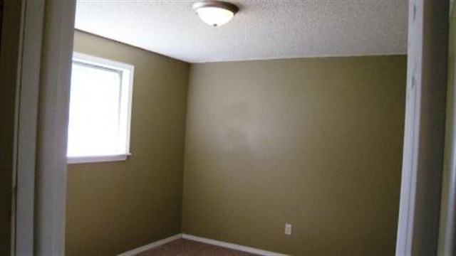 2505 South Bowdish Road Spokane, WA 99206 - Photo 7 of 9 Gallery Image 7