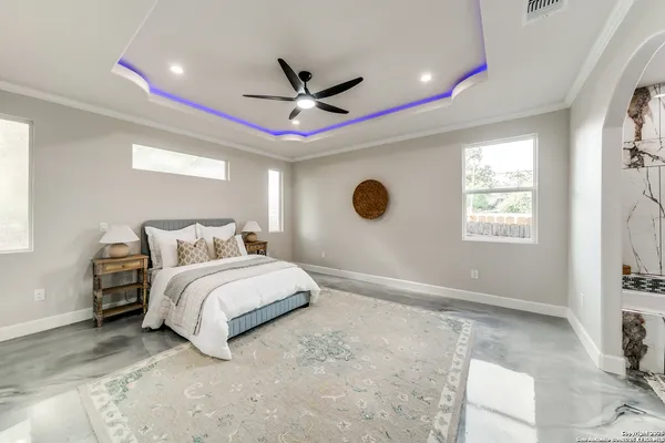 $3,000 | 218 Shenandoah Street, San Antonio, TX 78210