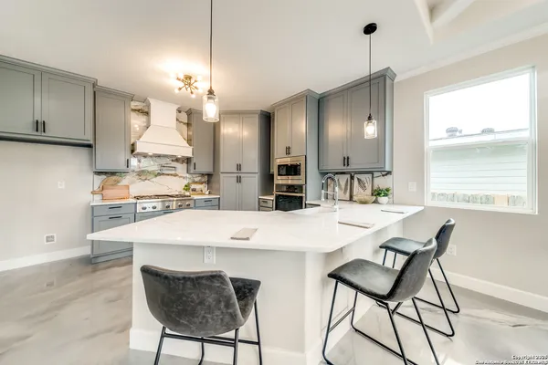 $3,000 | 218 Shenandoah Street, San Antonio, TX 78210