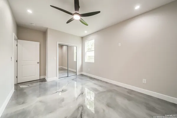 $3,000 | 218 Shenandoah Street, San Antonio, TX 78210