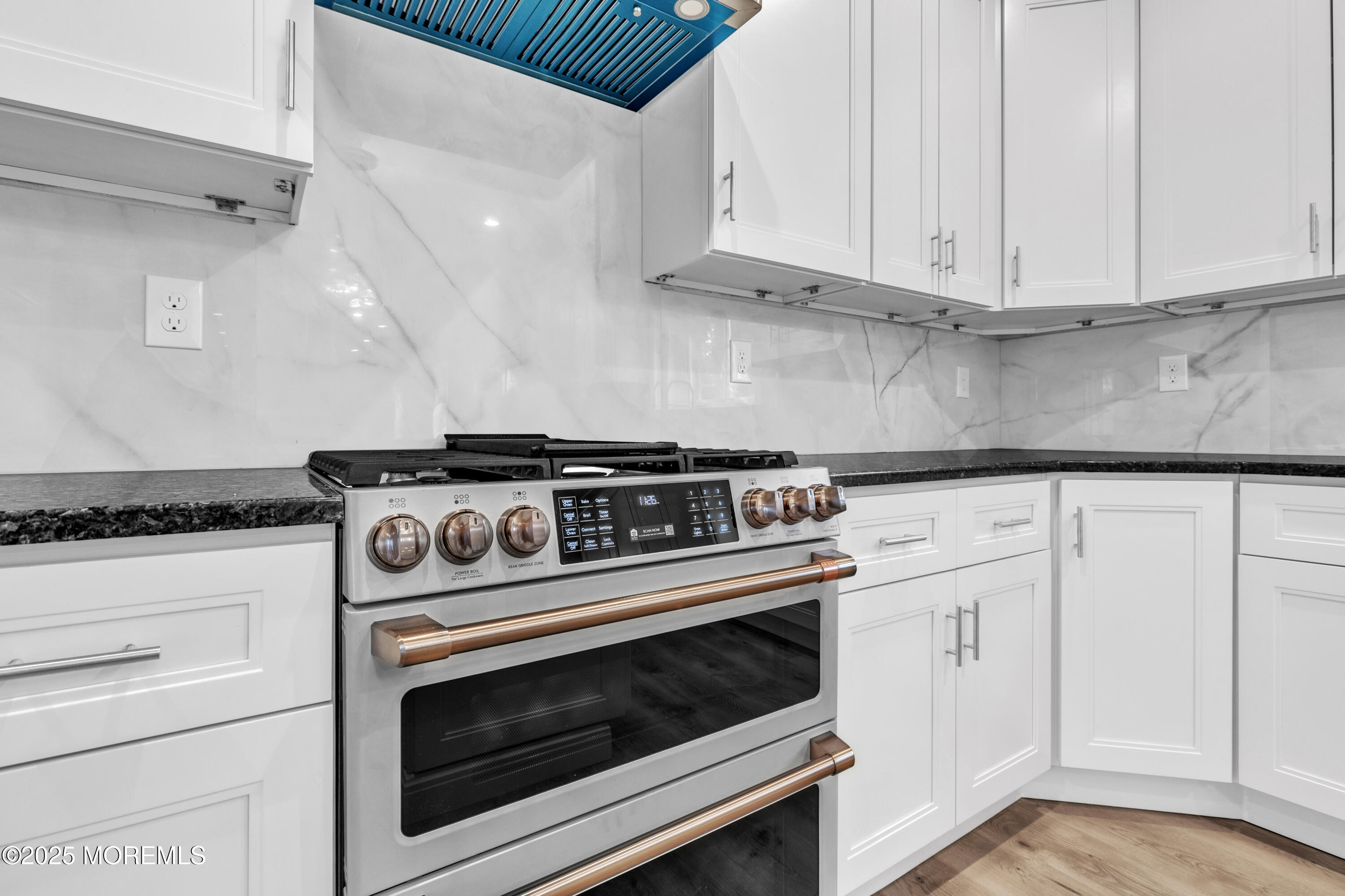 217 Nantucket Road Forked River, NJ 08731 - Photo 12 of 38 a stove top oven sitting inside of a kitchen