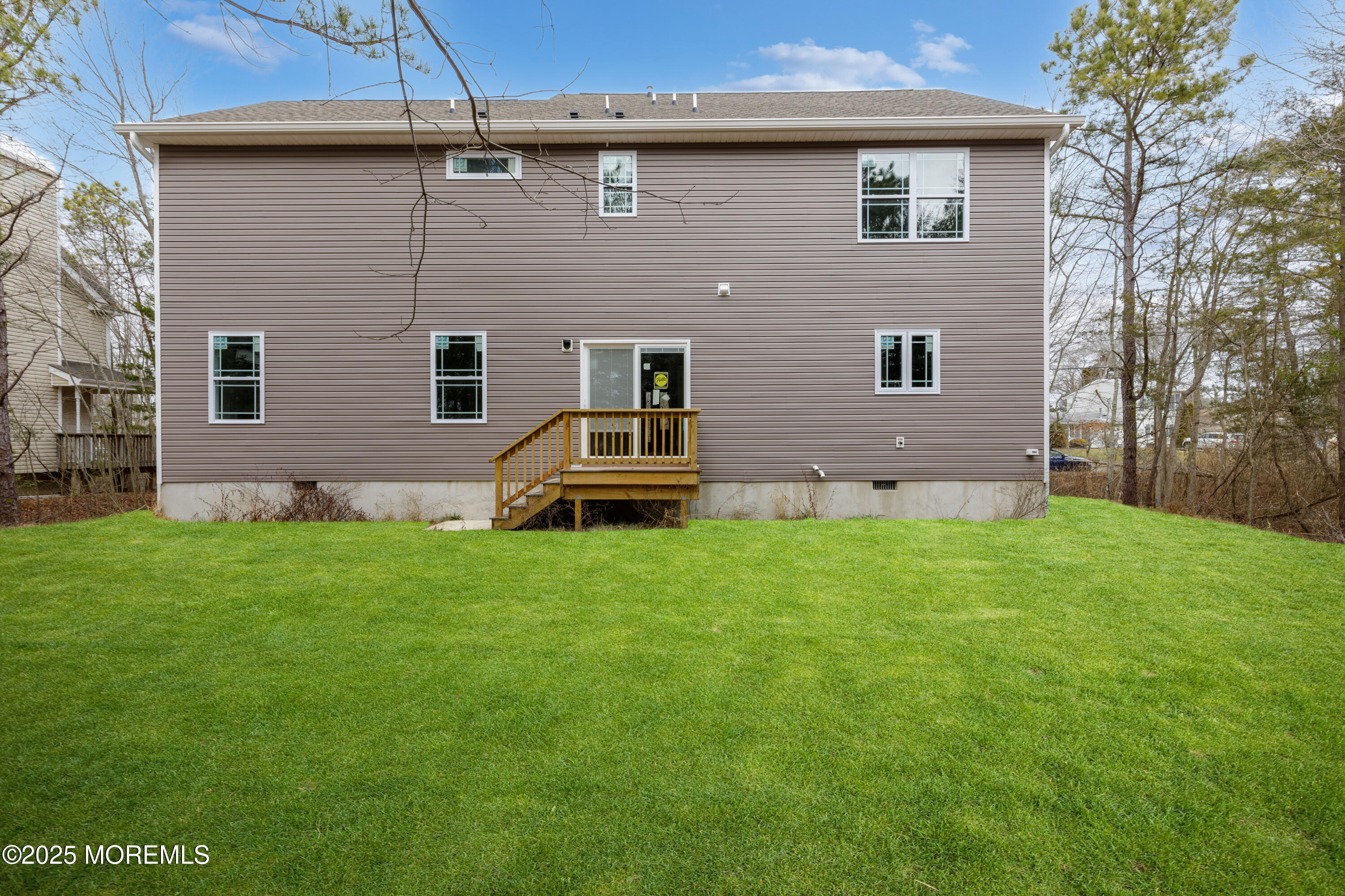 217 Nantucket Road Forked River, NJ 08731 - Photo 31 of 38 a front view of a house with garden