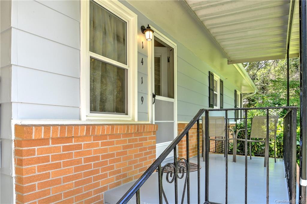 1419 Hebron Road Hendersonville, NC 28739 - Photo 3 of 21 Gallery Image 3