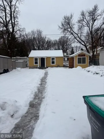 $182,000 | 2522 15th Avenue East, North St. Paul, MN 55109