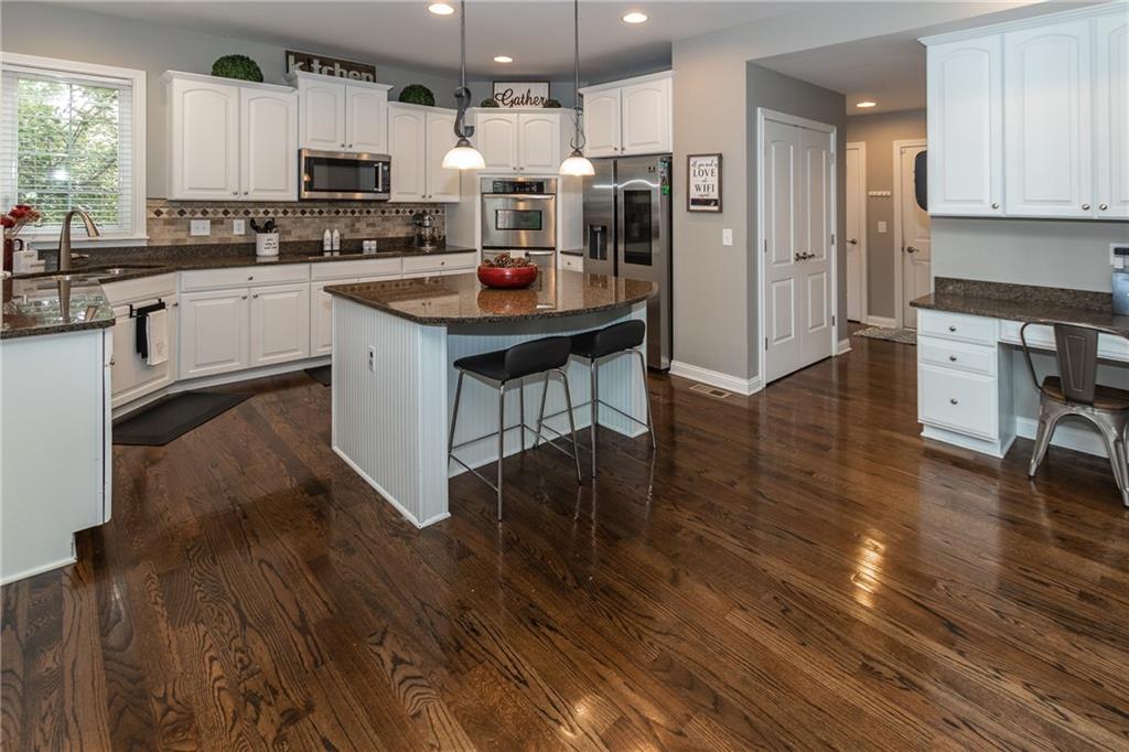 10299 Strongbow Road Fishers, IN 46040 - Photo 11 of 54 Gallery Image 11