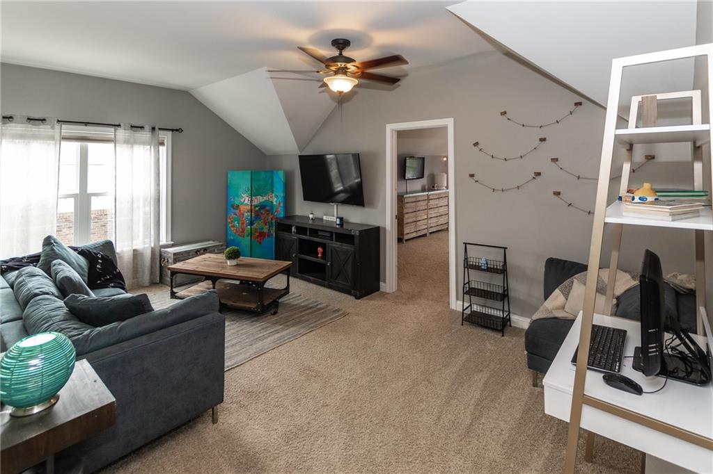 10299 Strongbow Road Fishers, IN 46040 - Photo 25 of 54 Gallery Image 25