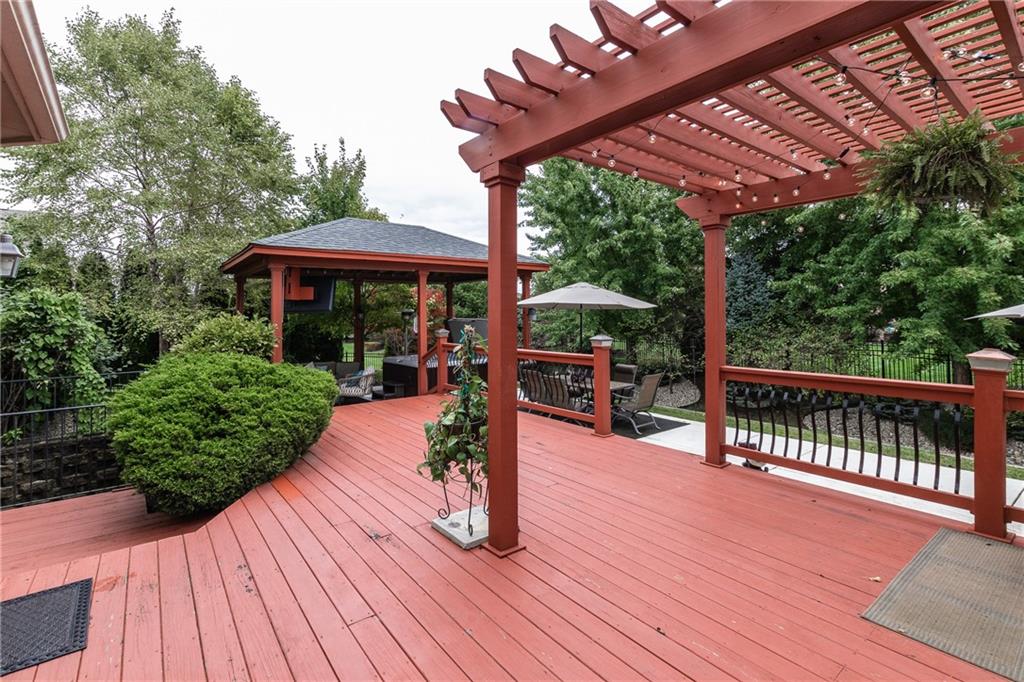10299 Strongbow Road Fishers, IN 46040 - Photo 38 of 54 Gallery Image 38