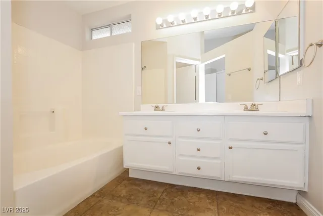 $1,730 | 2025 Havelina Street, Las Vegas, NV 89108