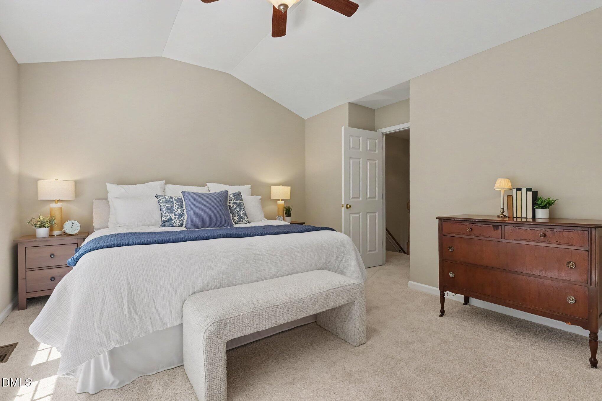 5631 Slide Rock Lane Raleigh, NC 27613 - Photo 13 of 24 013_file_1069