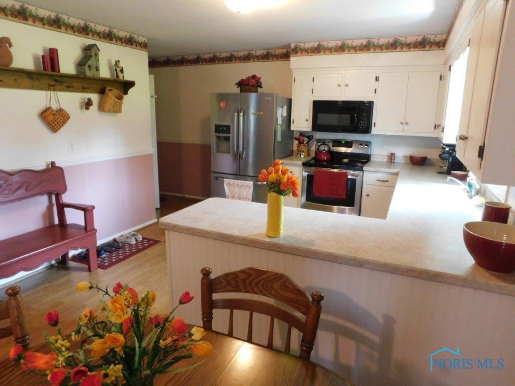 424 Indian Road Wauseon, OH 43567 - Photo 8 of 32 Gallery Image 8