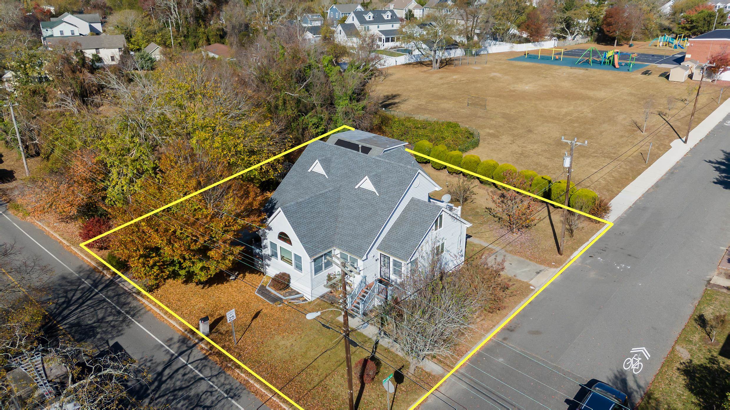 401 4th West Cape May, NJ 08204 - Photo 42 of 43 a view of a balcony with chairs
