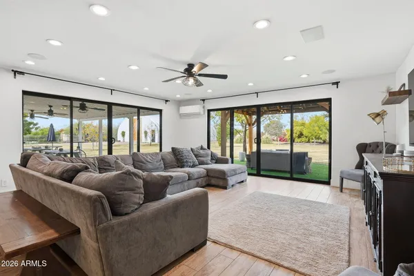 $1,695,000 | 2858 East Redfield Road, Gilbert, AZ 85234