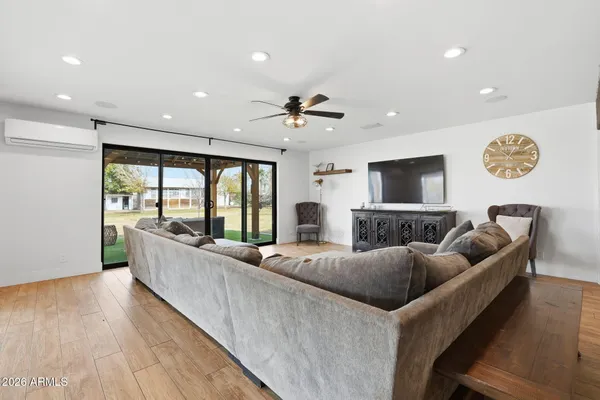 $1,695,000 | 2858 East Redfield Road, Gilbert, AZ 85234