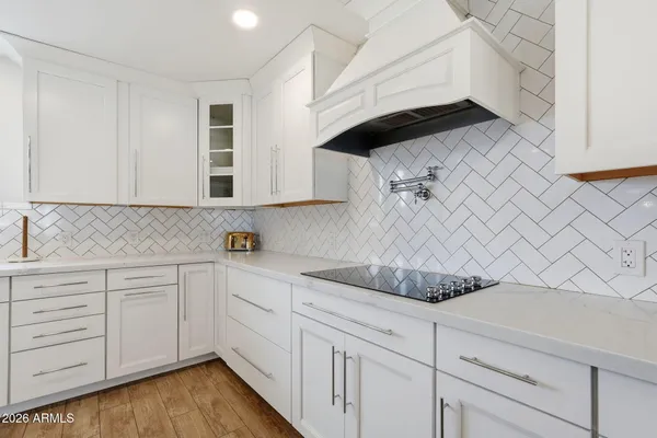 $1,695,000 | 2858 East Redfield Road, Gilbert, AZ 85234