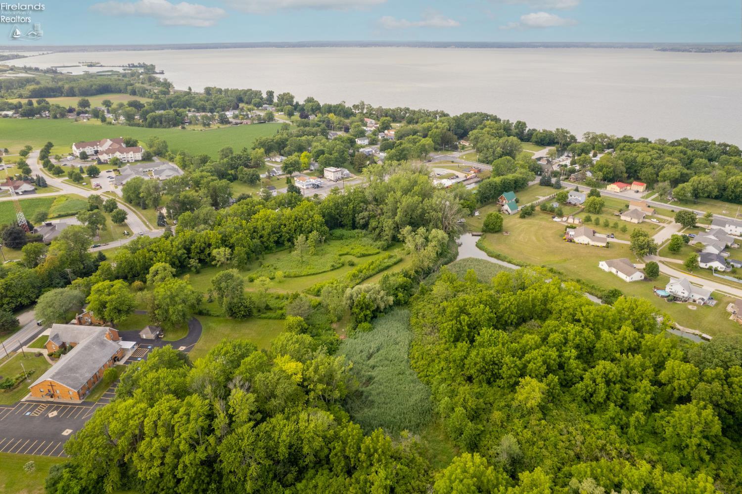 402 Bardshar Road Sandusky, OH 44870 - Photo 22 of 33 Gallery Image 22