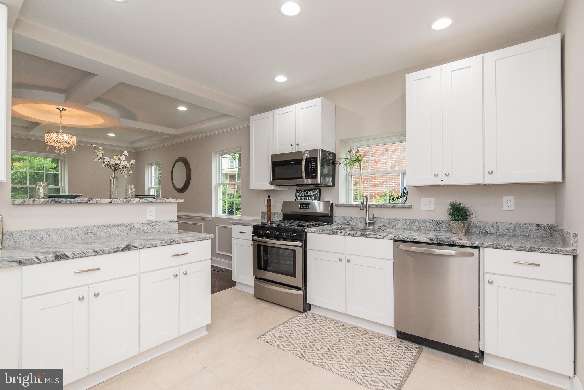 3505 Hilton Road Baltimore, MD 21215 - Photo 12 of 51 Kitchen