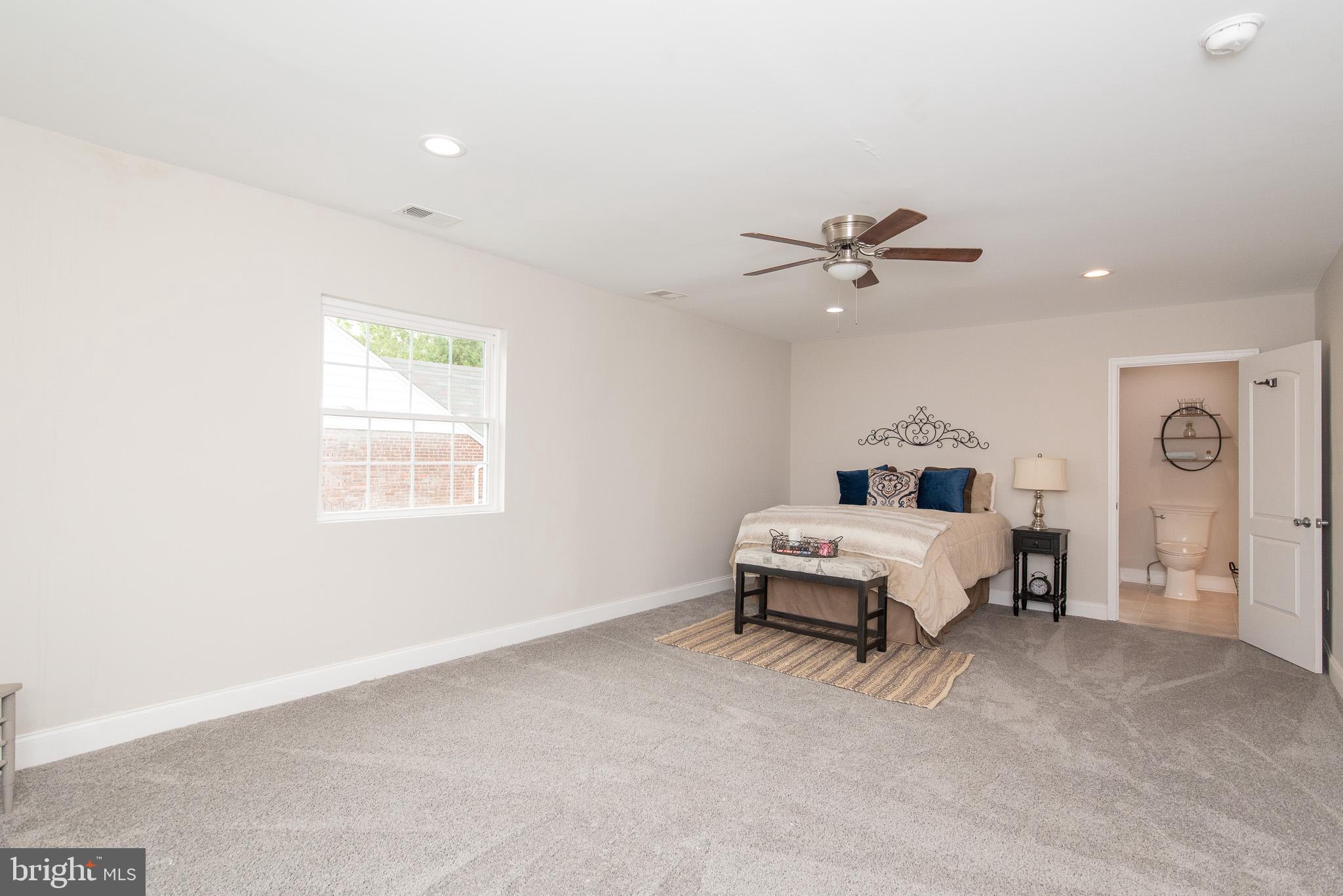 3505 Hilton Road Baltimore, MD 21215 - Photo 22 of 51 Bed Master Upper 1