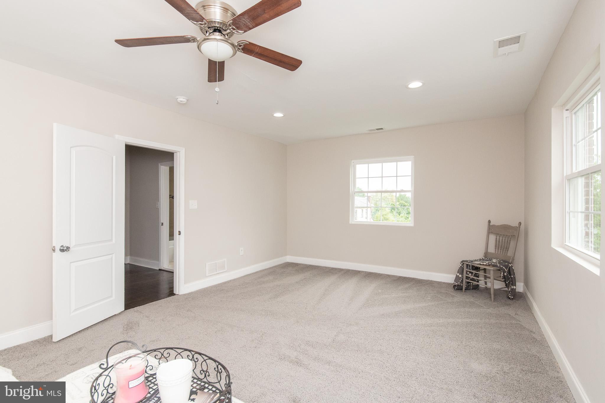 3505 Hilton Road Baltimore, MD 21215 - Photo 24 of 51 Bed Master Upper 1