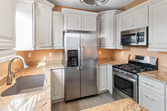 $2,200 | 11828 Broadway, Crown Point, IN 46307