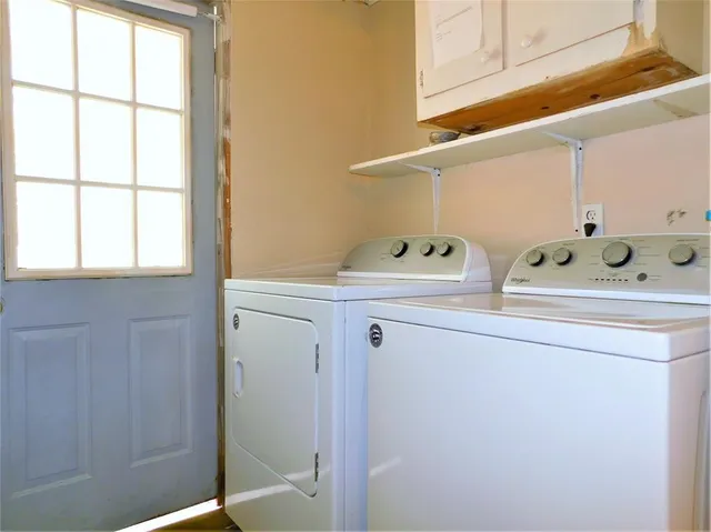 $1,050 | 216 Maple Street, Unit 2, Denton, TX 76201