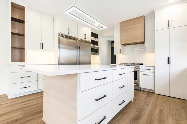 $849,900 | 12652 Ridgedale Drive, Allendale, MI 49401