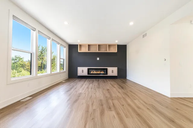 $849,900 | 12652 Ridgedale Drive, Allendale, MI 49401