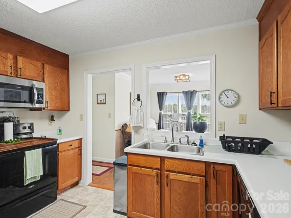 $389,900 | 1706 Whitney Lane, Salisbury, NC 28146