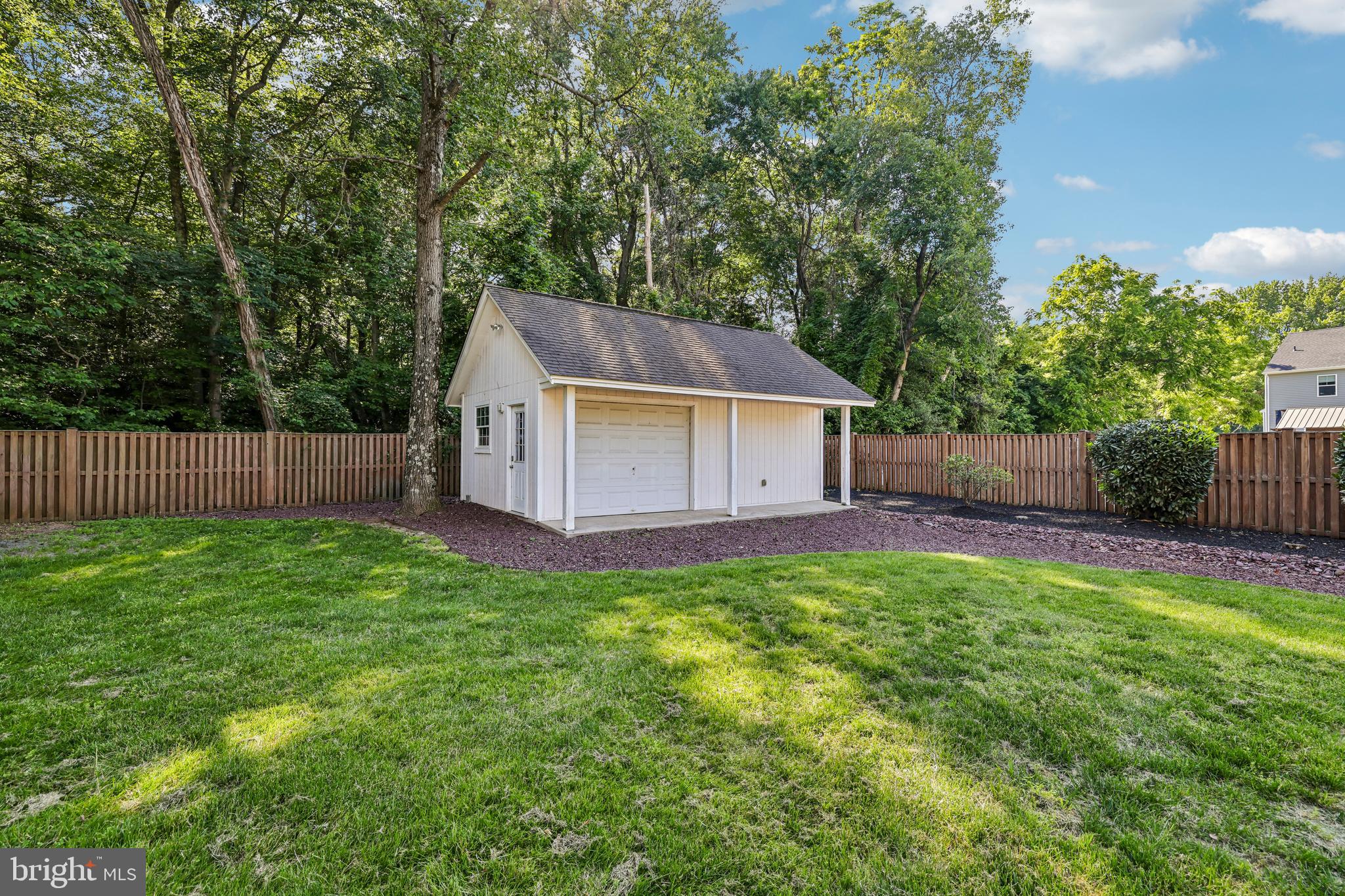 683 Powhatan Beach Road Pasadena, MD 21122 - Photo 57 of 70 Backyard
