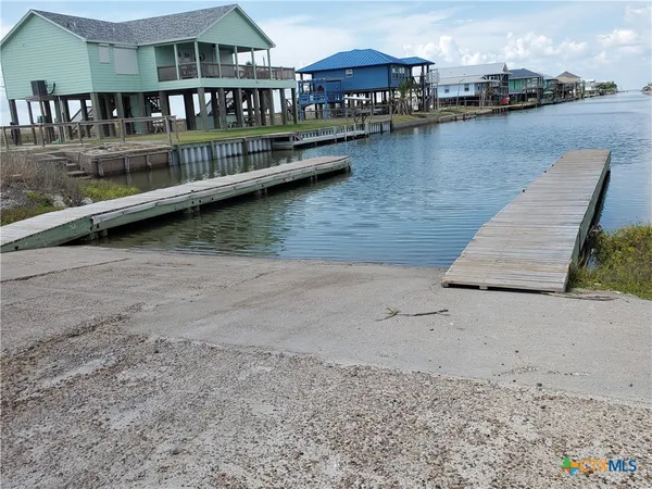 a view of a lake with houses