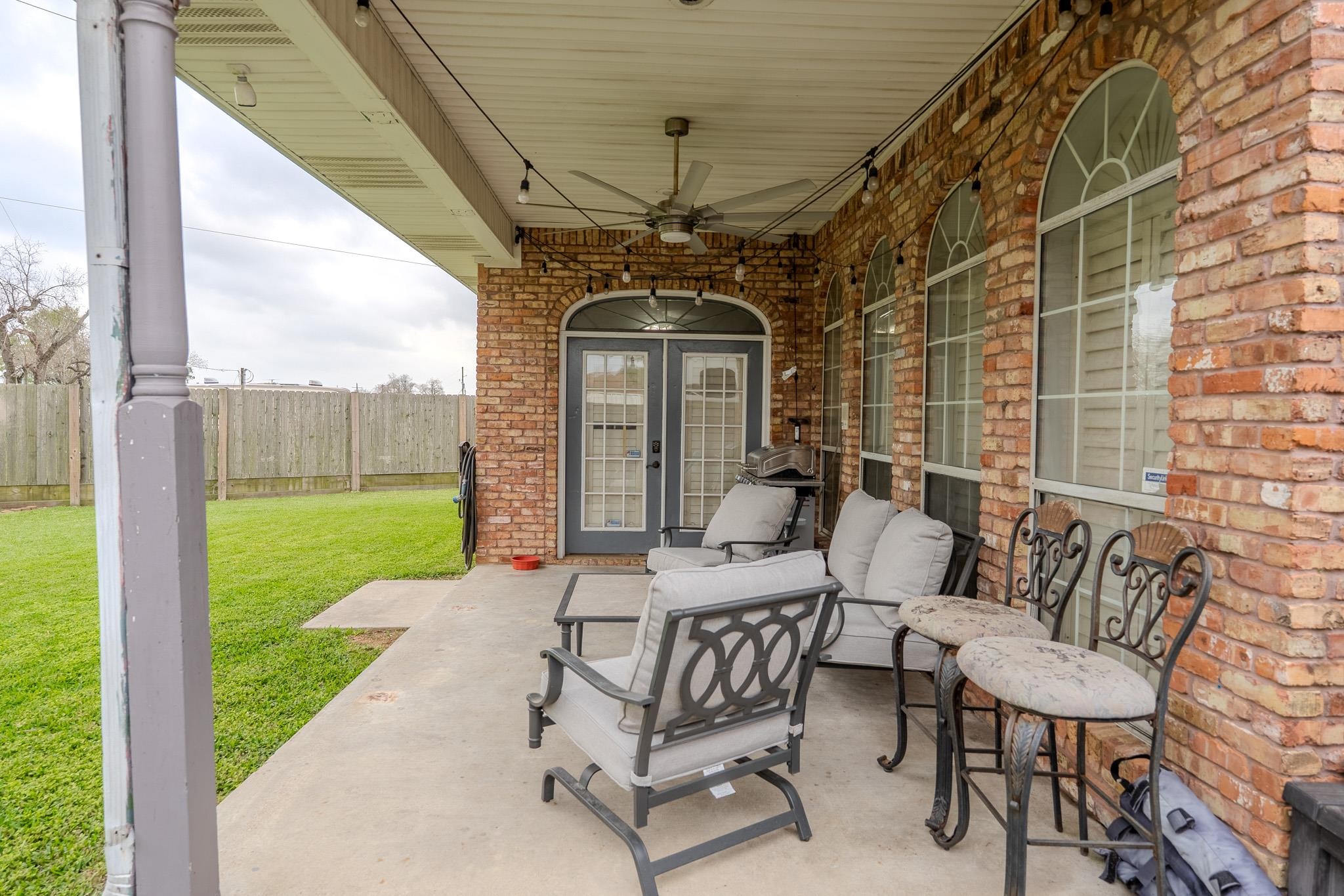 3153 Ronshire Lane Port Neches, TX 77651 - Photo 39 of 46
