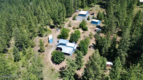 $650,000 | 2000 Gold Cup Mountain Road, Laclede, ID 83841