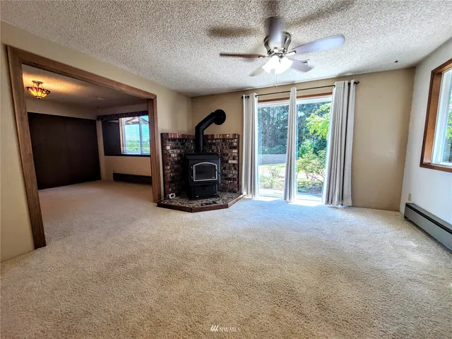 $2,800 | 715 Ell Road, Camano Island, WA 98282