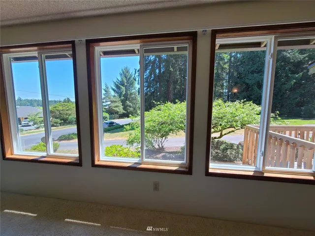 $2,800 | 715 Ell Road, Camano Island, WA 98282