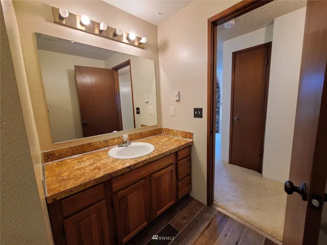 $2,800 | 715 Ell Road, Camano Island, WA 98282