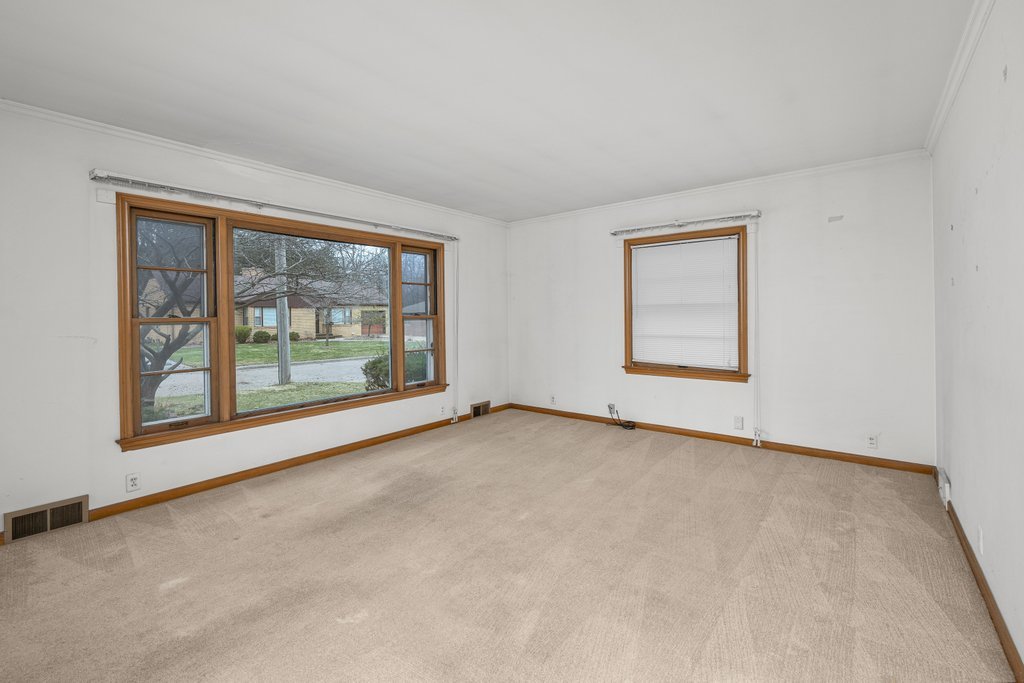 1814 36th Street Moline, IL 61265 - Photo 5 of 28