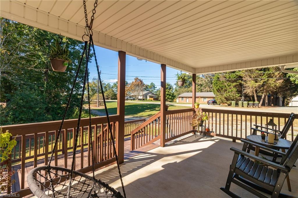 296 Elijah Beck Road Lexington, NC 27292 - Photo 5 of 31