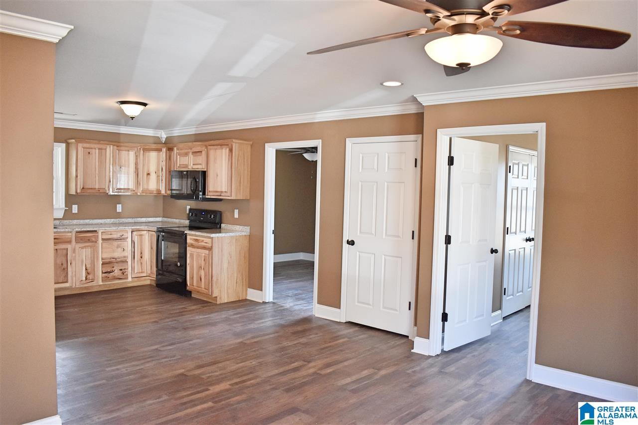 660 Guinns Cove Road Hayden, AL 35079 - Photo 6 of 18