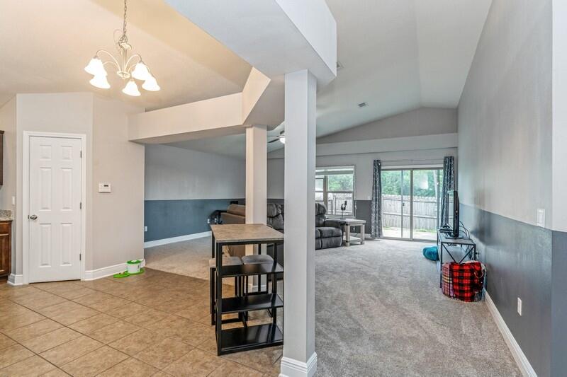 4640 Hermosa Road Crestview, FL 32539 - Photo 7 of 37 a view of a livingroom with furniture and window
