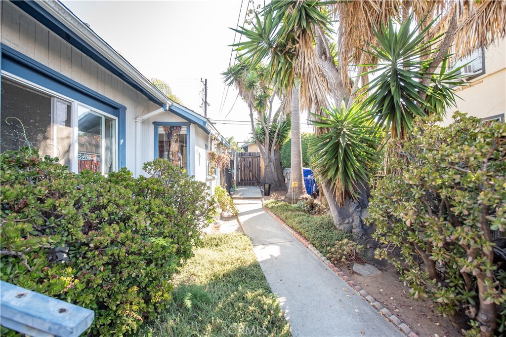 110 South Freeman Street Oceanside, CA 92054 - Photo 12 of 38 Walk way to parking and garage and alley way.