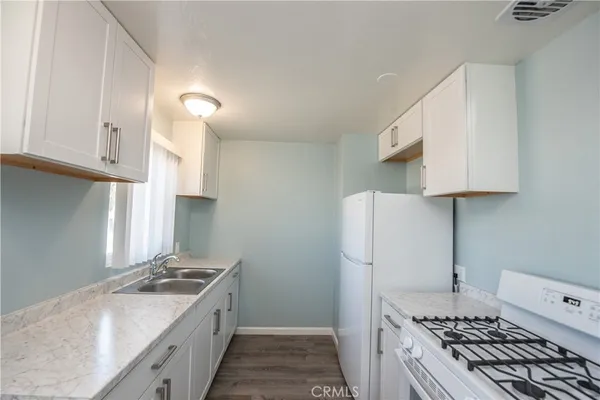 $1,800,000 | 110 South Freeman Street, Oceanside, CA 92054