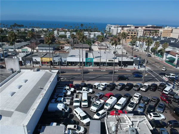 $1,800,000 | 110 South Freeman Street, Oceanside, CA 92054
