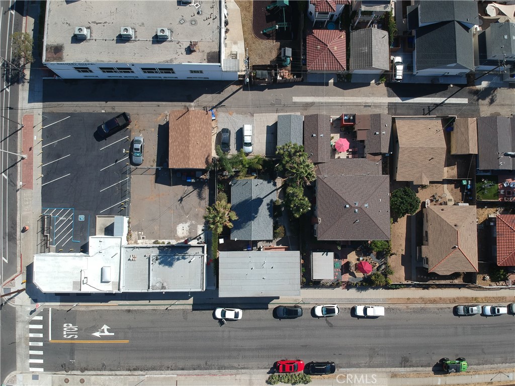 110 South Freeman Street Oceanside, CA 92054 - Photo 9 of 38