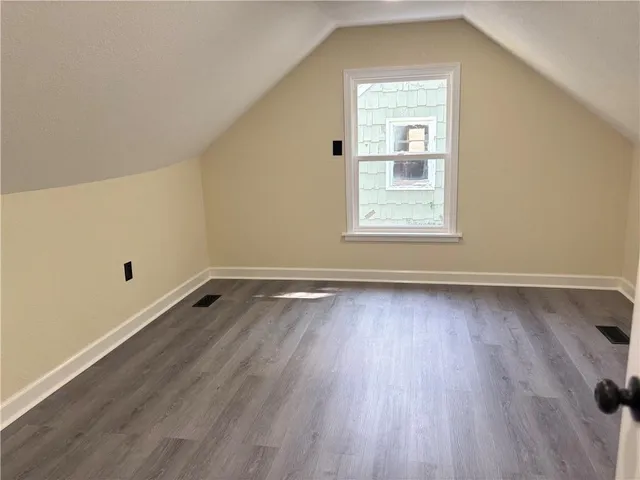 $298,999 | 1150 East 75th Terrace, Kansas City, MO 64131