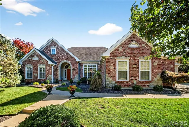 $989,000 | 883 Arbor Chase Drive, Wildwood, MO 63021