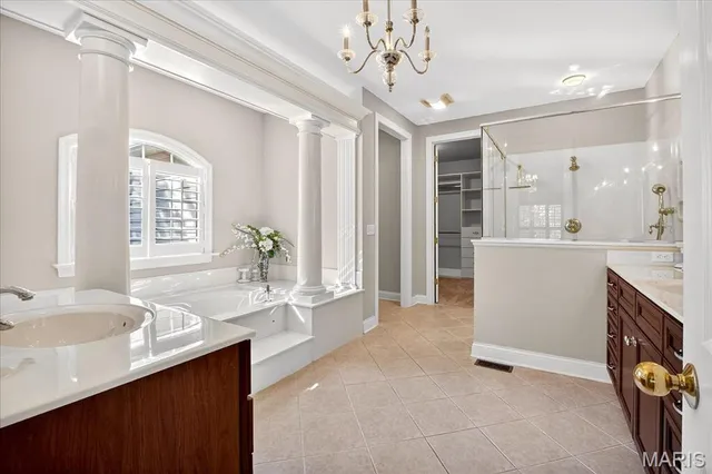 $989,000 | 883 Arbor Chase Drive, Wildwood, MO 63021