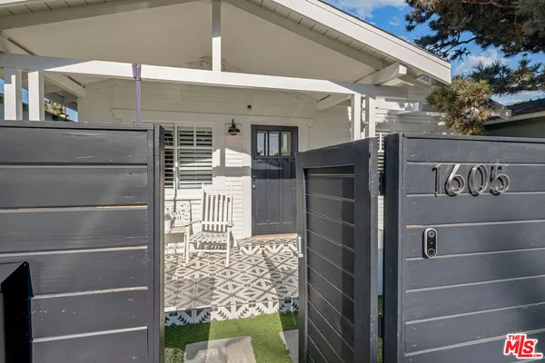 $13,750 | 1605 Cabrillo Avenue, Venice, CA 90291