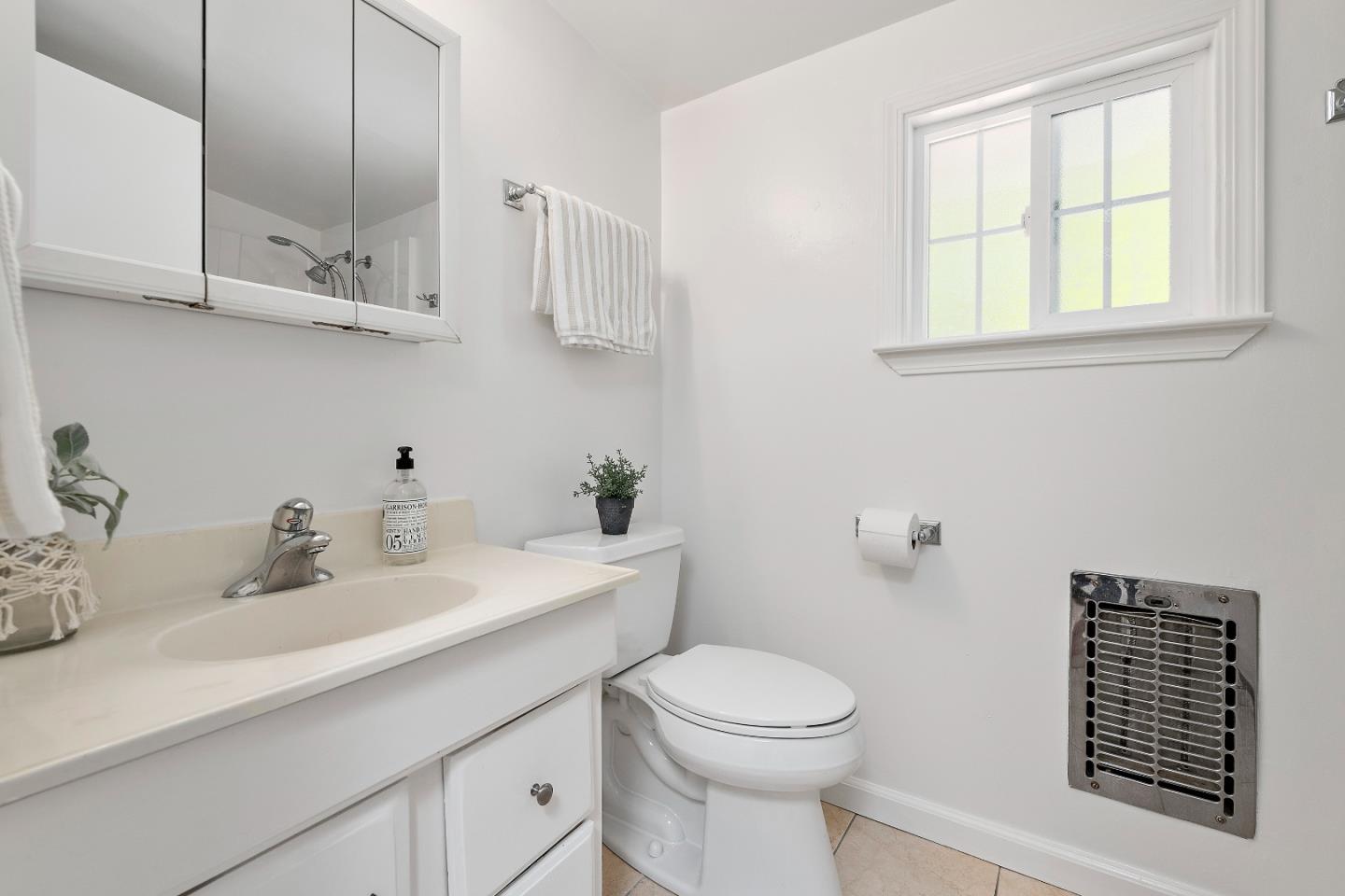 16057 Shannon Road Los Gatos, CA 95032 - Photo 29 of 57