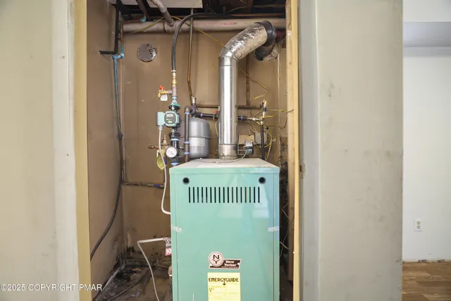 $275,000 | 1717 Gordon Lane, Tobyhanna, PA 18466