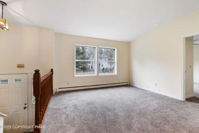 $275,000 | 1717 Gordon Lane, Tobyhanna, PA 18466