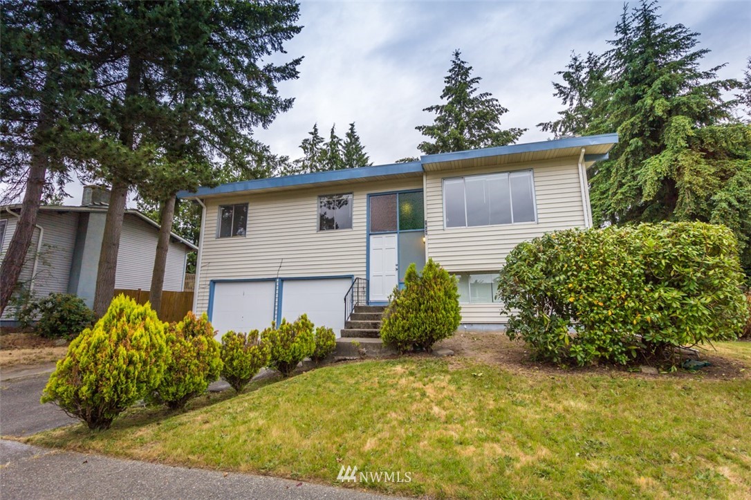 1832 Anacortes Avenue Northeast Renton, WA 98059 - Photo 1 of 1 Gallery Image 1